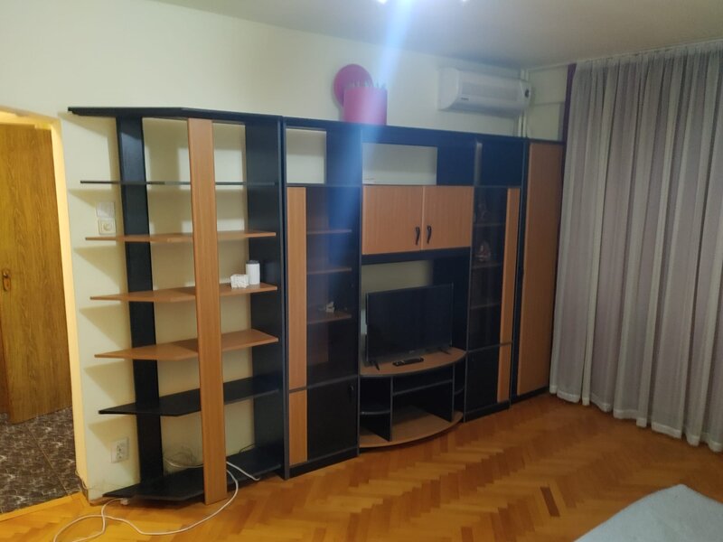 Drumul Taberei, Romancierilor,